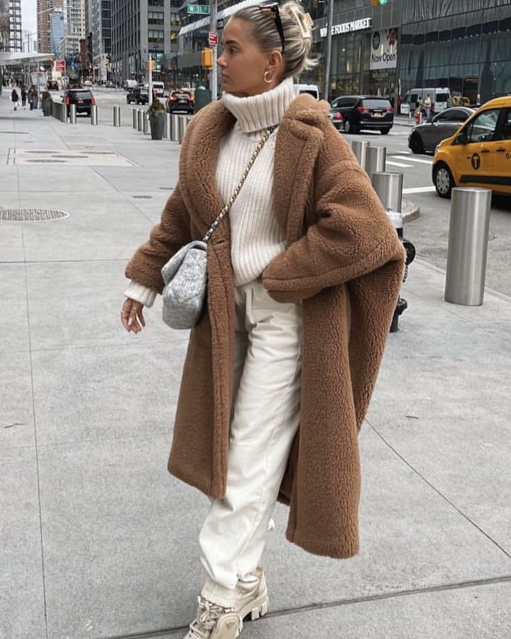 ElleGems | Long Teddy Coat