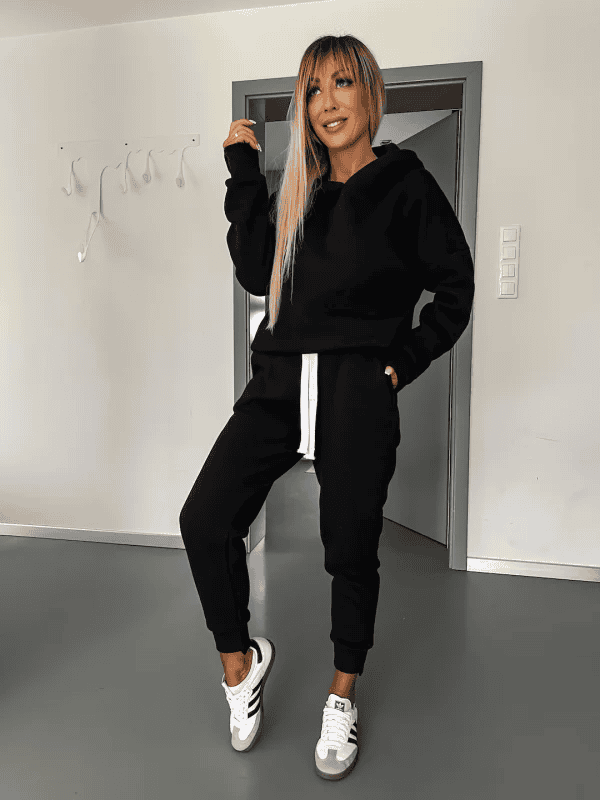 LoungeFit | Women's two-piece lounge jogging suit