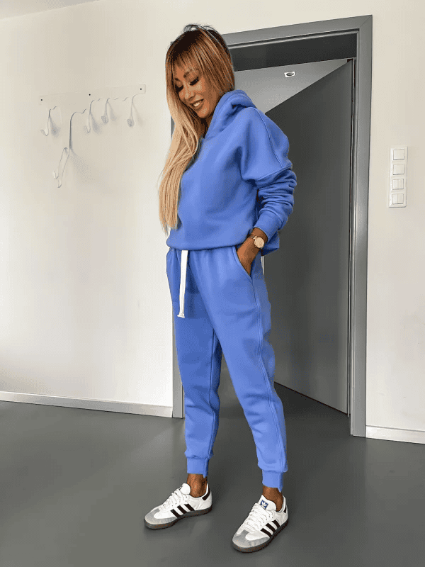 LoungeFit | Women's two-piece lounge jogging suit