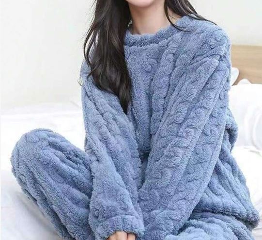 Alyssa | Women's fleece pyjama set