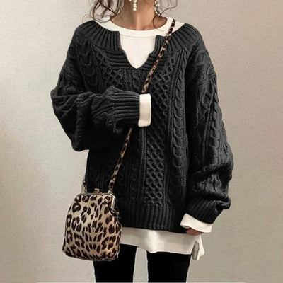 Kelly | Knitted Sweater With Twisted Pattern