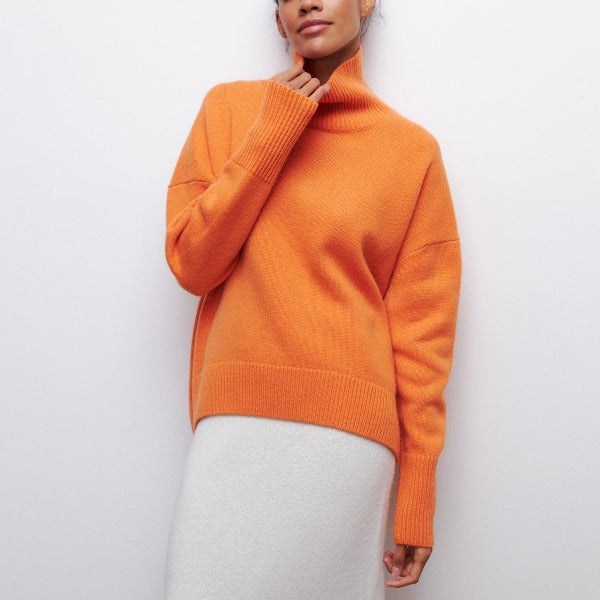 Avery™ - turtleneck sweater