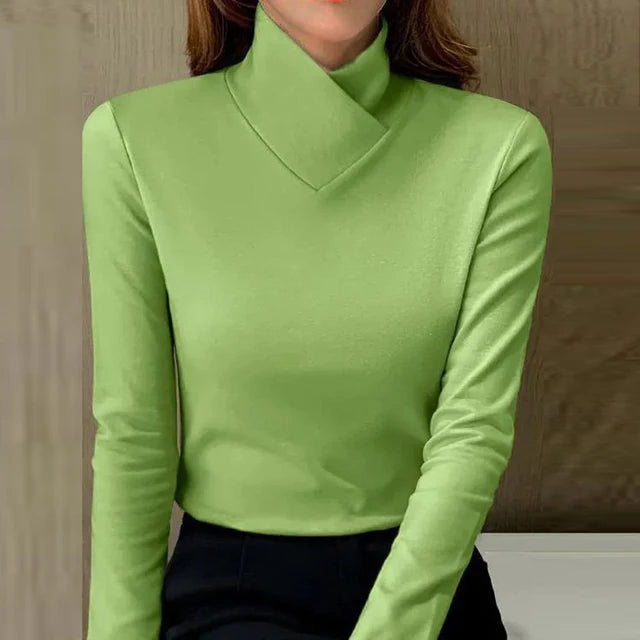 Patricia | Elegant Turtleneck Fit