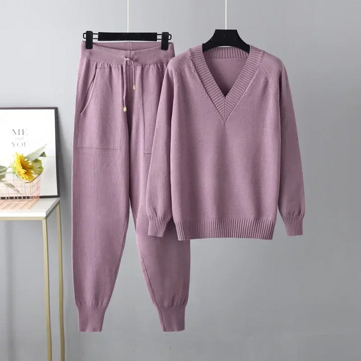 Aria | V-Neck Sweater & Knit Pants Set