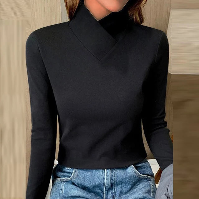 Patricia | Elegant Turtleneck Fit