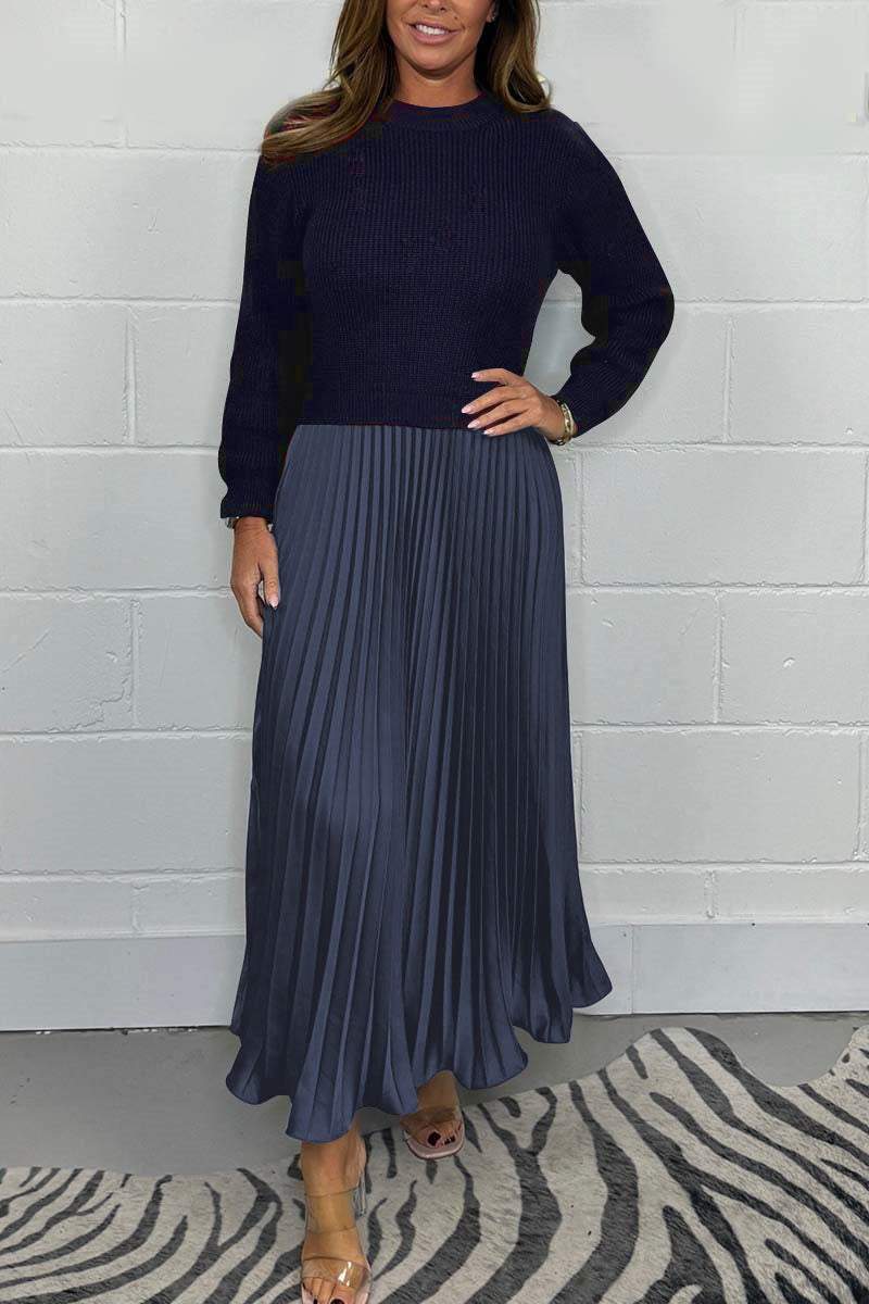 Emilia™ | Long sweater with pleated skirt